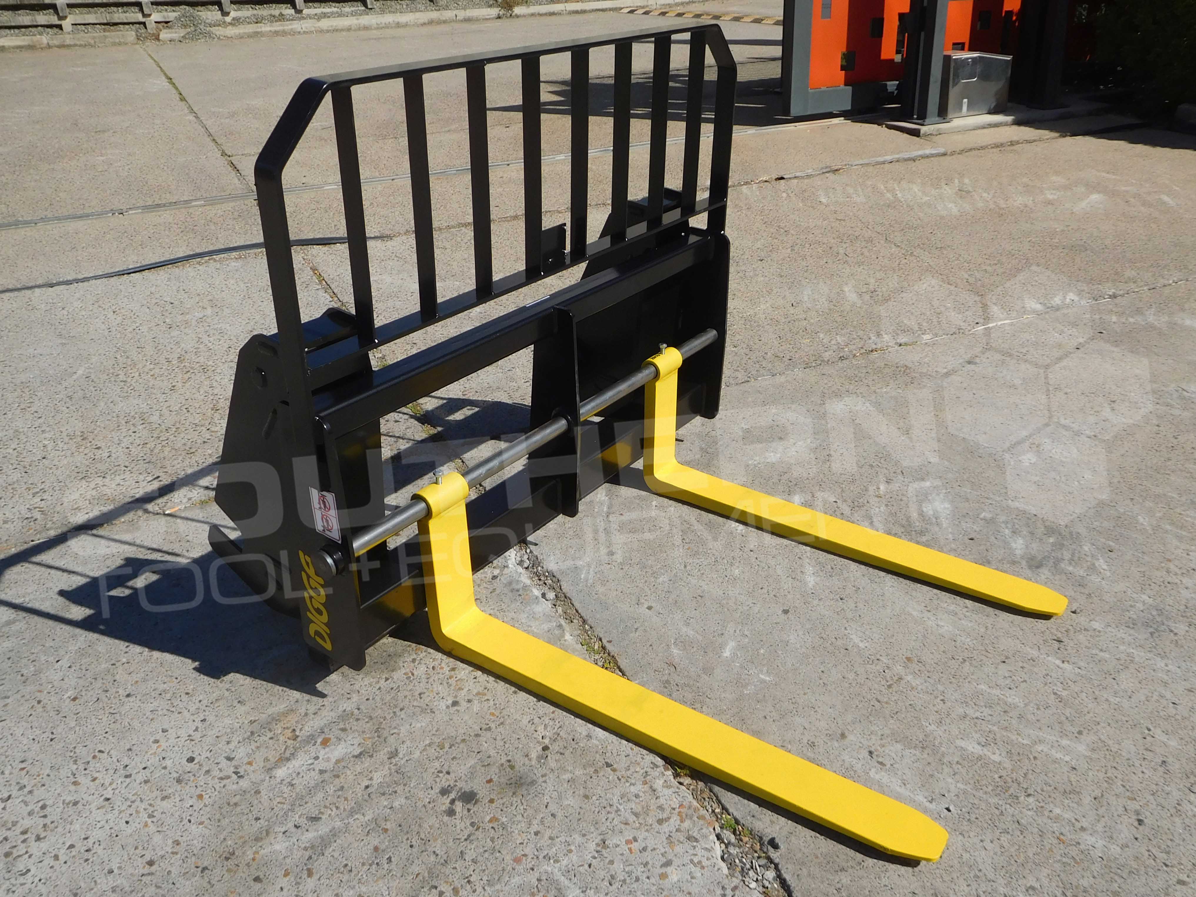 DIGGA 1200kg Tractor Pallet Forks Southern Tool + Equipment Co