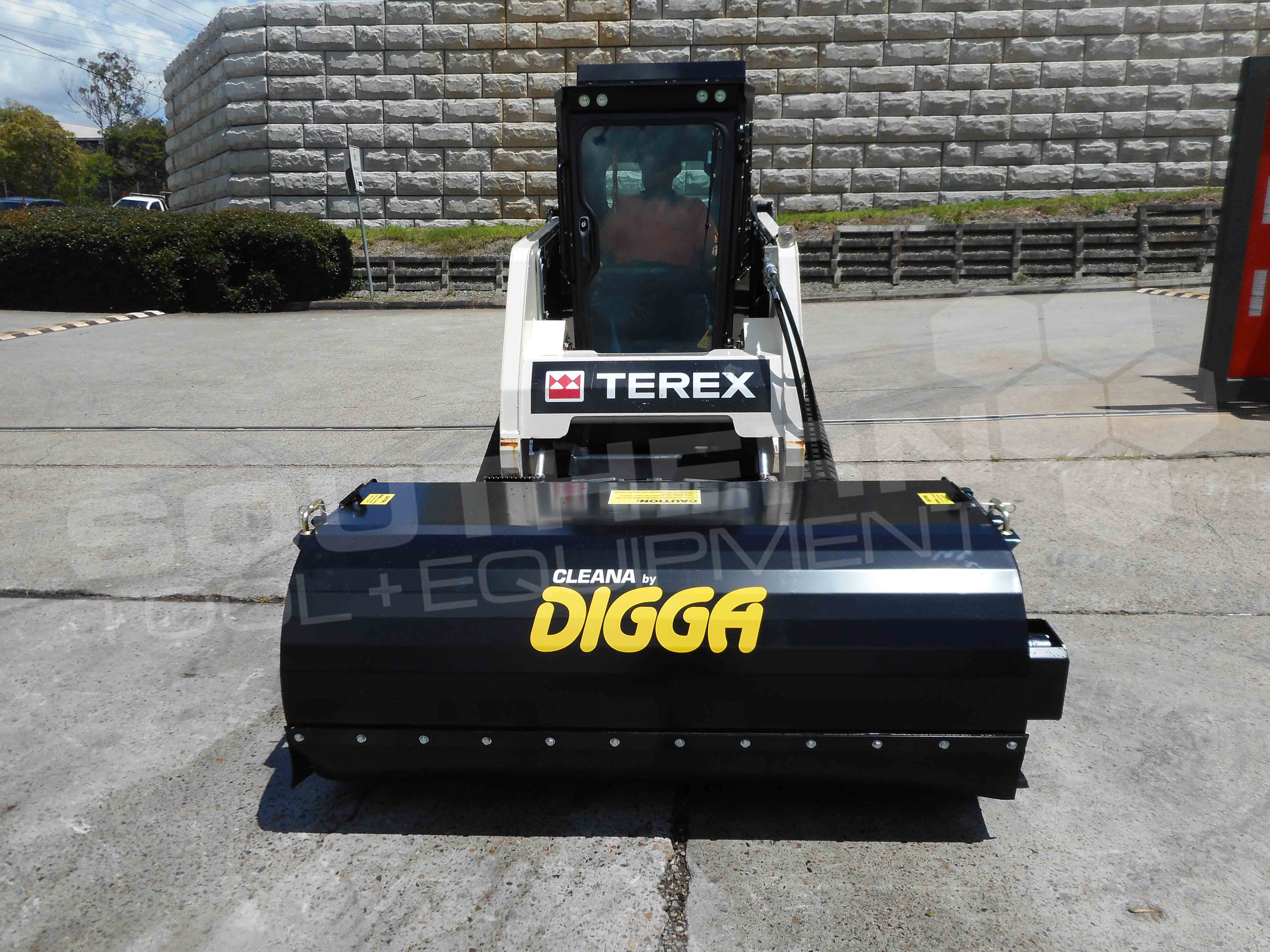 DIGGA 1800mm Enclosed Skid Steer Bucket Broom Sweeper Southern Tool