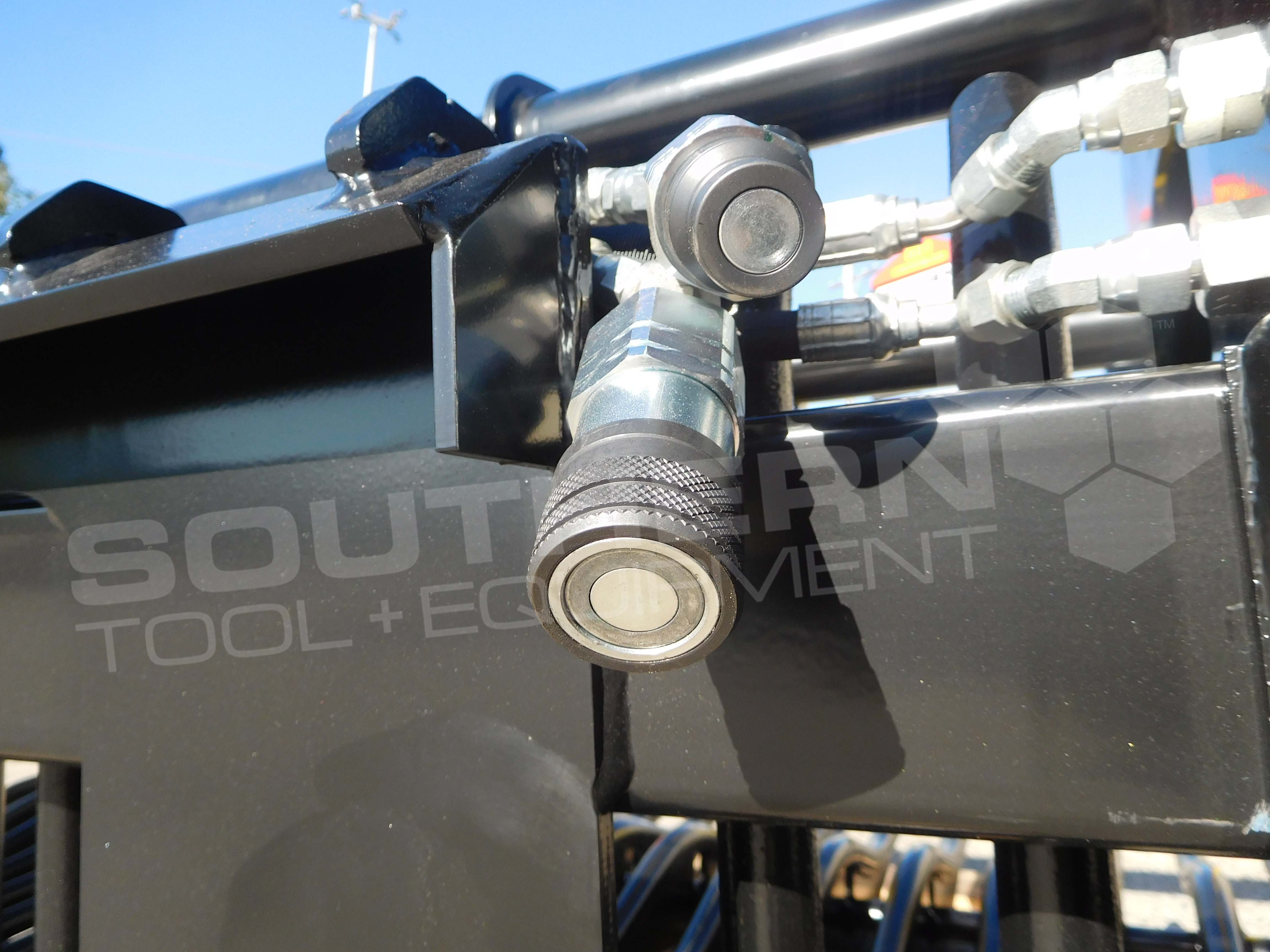 DIGGA 1900mm Wheel Loader Grapple Bucket Southern Tool + Equipment Co