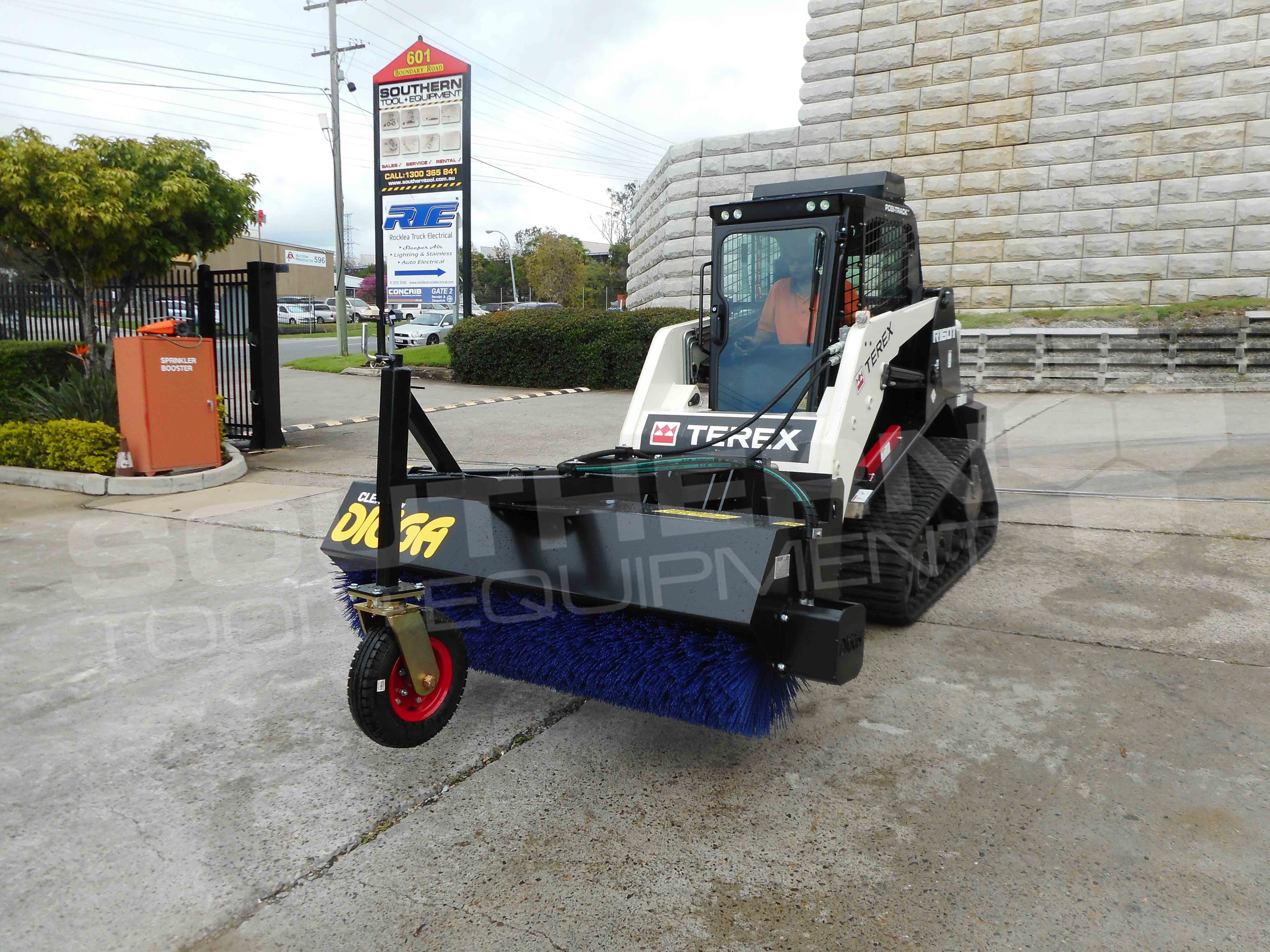 DIGGA 2000mm Angle Skid Steer Bucket Broom Sweeper Southern Tool