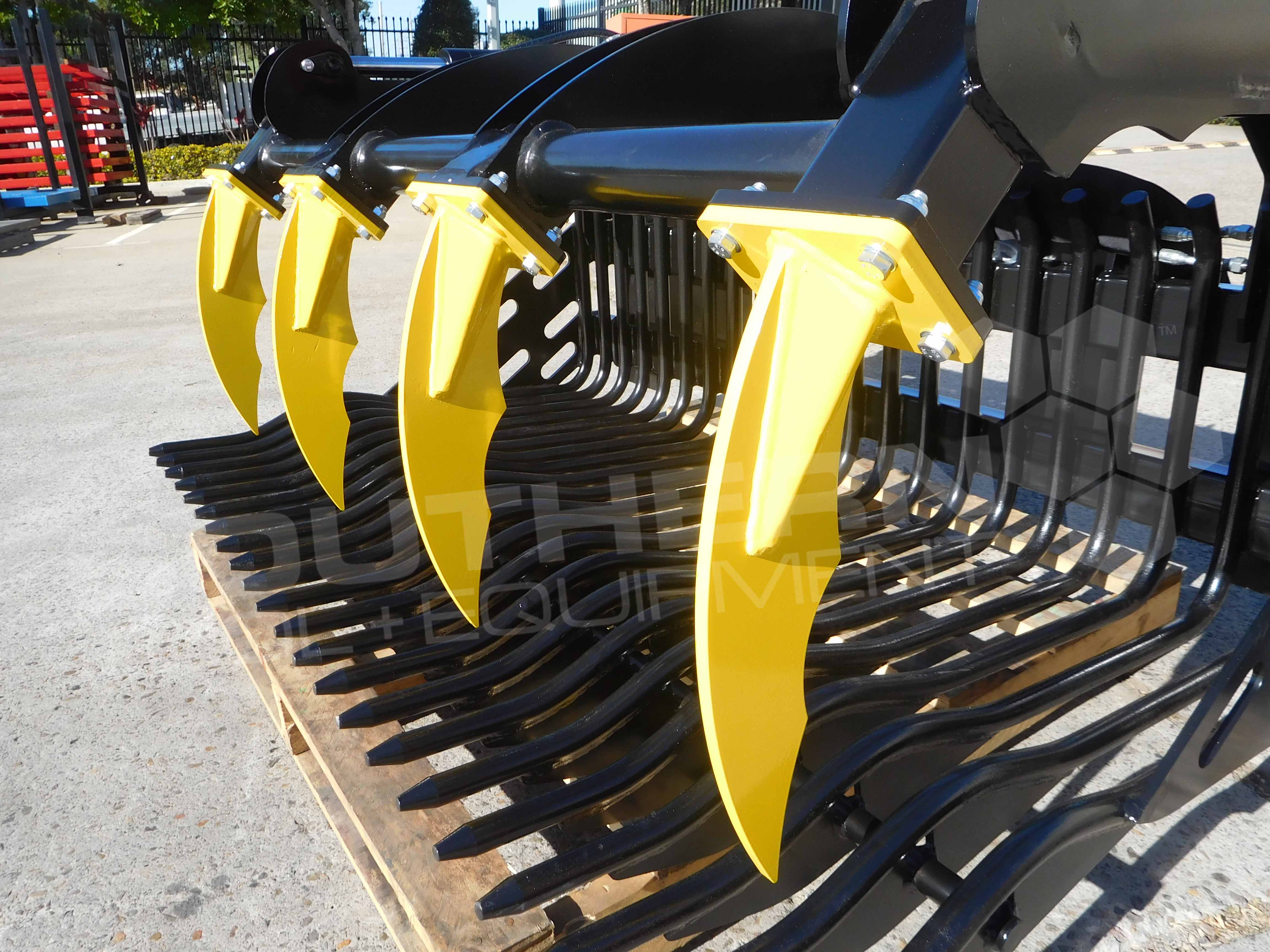 DIGGA 2000mm Wheel Loader Grapple Bucket Southern Tool + Equipment Co