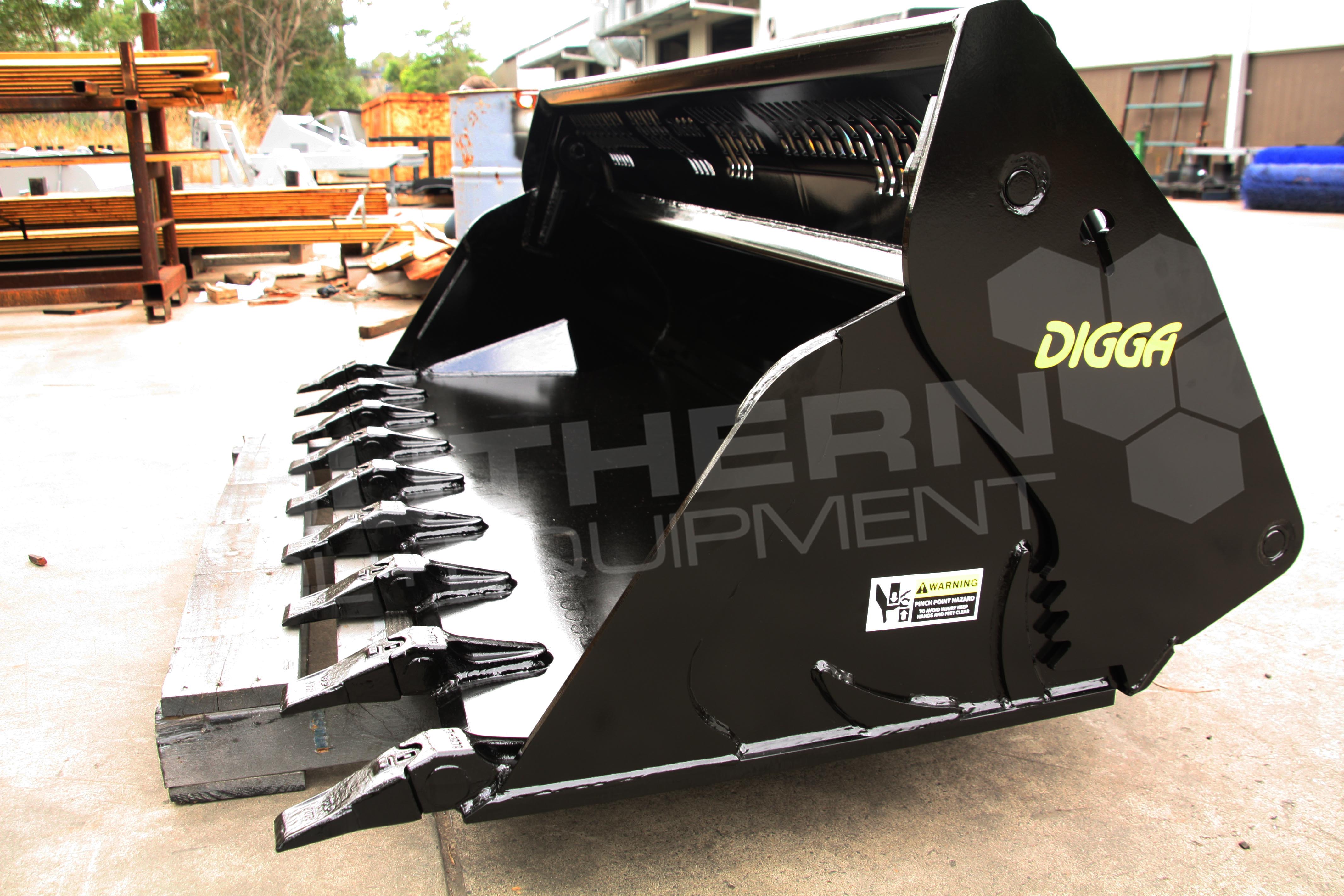 DIGGA 2130mm High Volume Skid Steer 4 in 1 Bucket Southern Tool