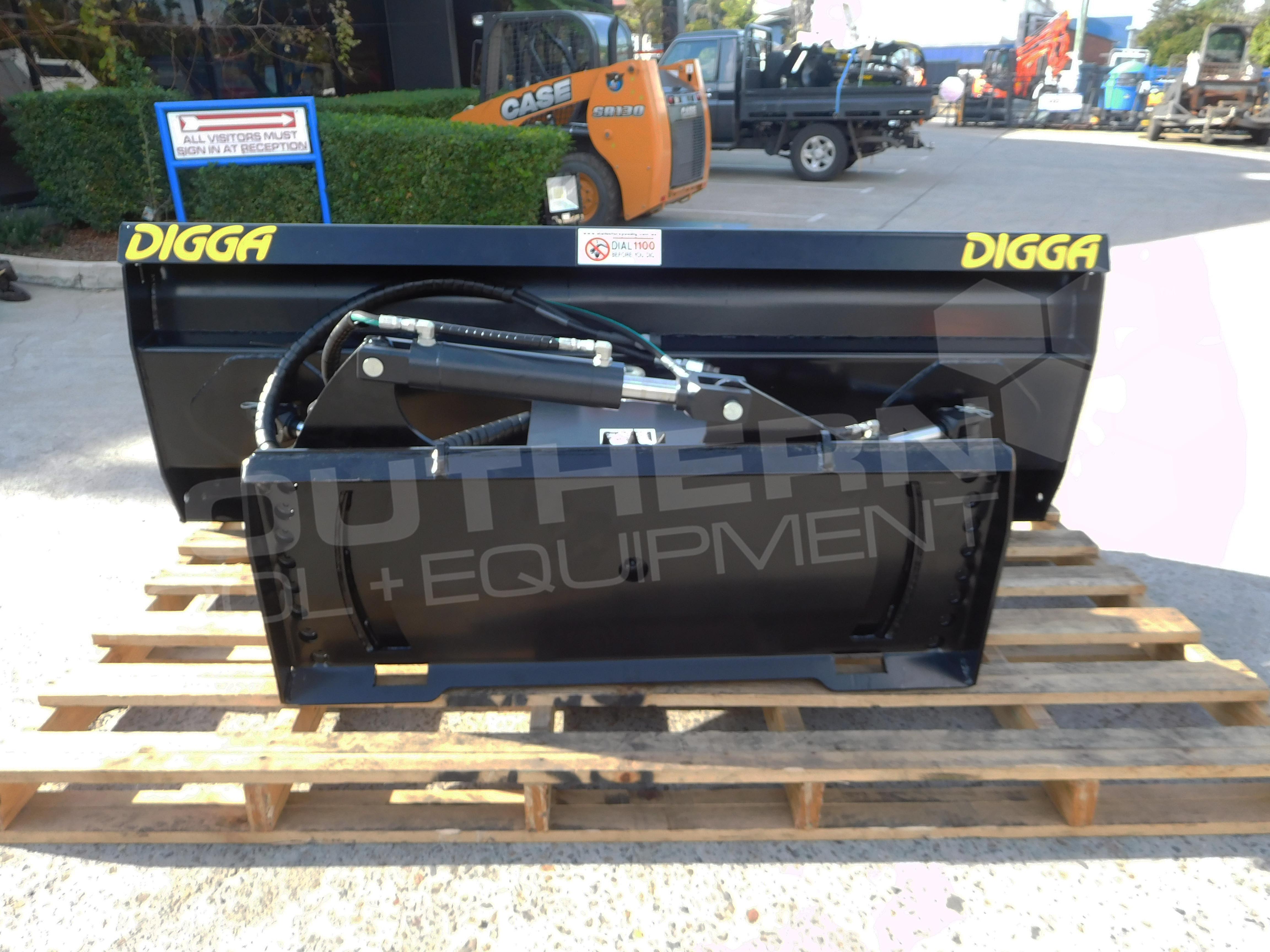 DIGGA 2133mm Angle & Tilt Skid Steer Dozer Blade Southern Tool