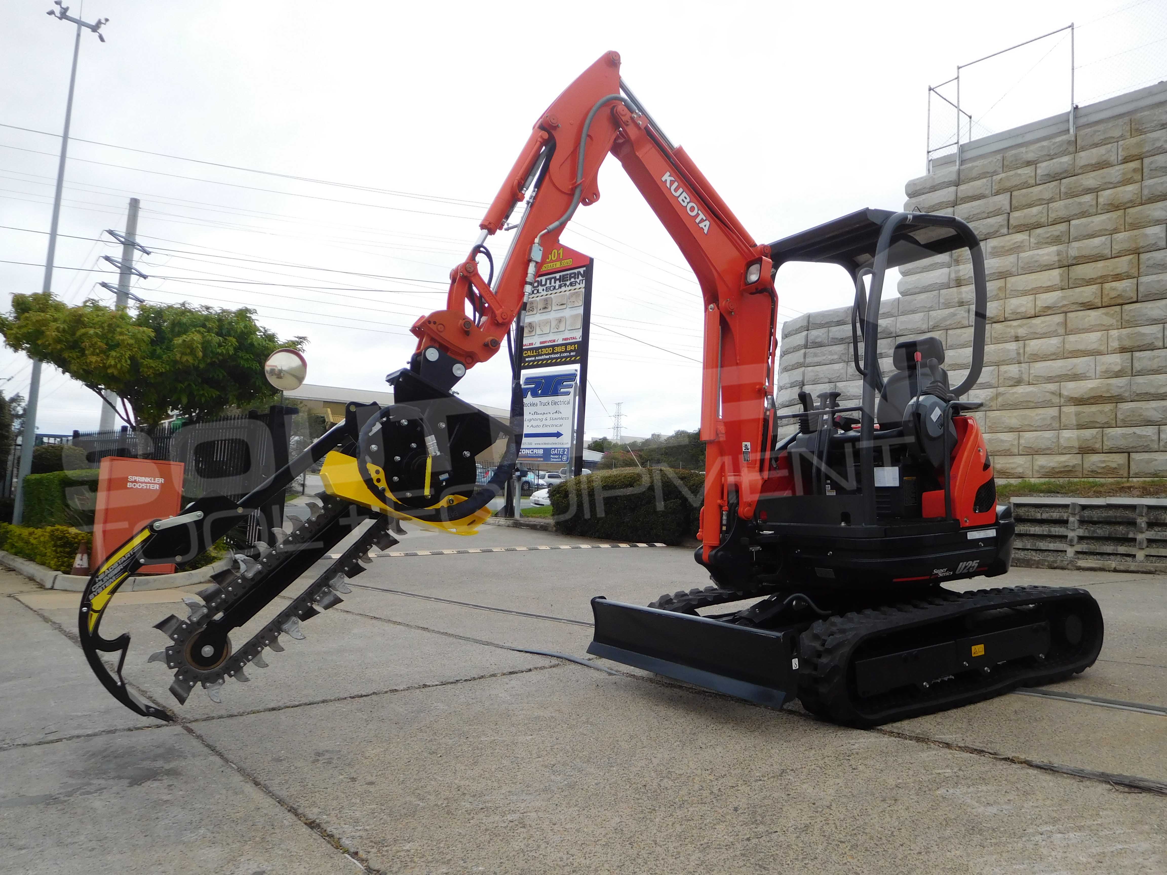DIGGA Bigfoot 900mm Excavator Trencher Southern Tool + Equipment Co