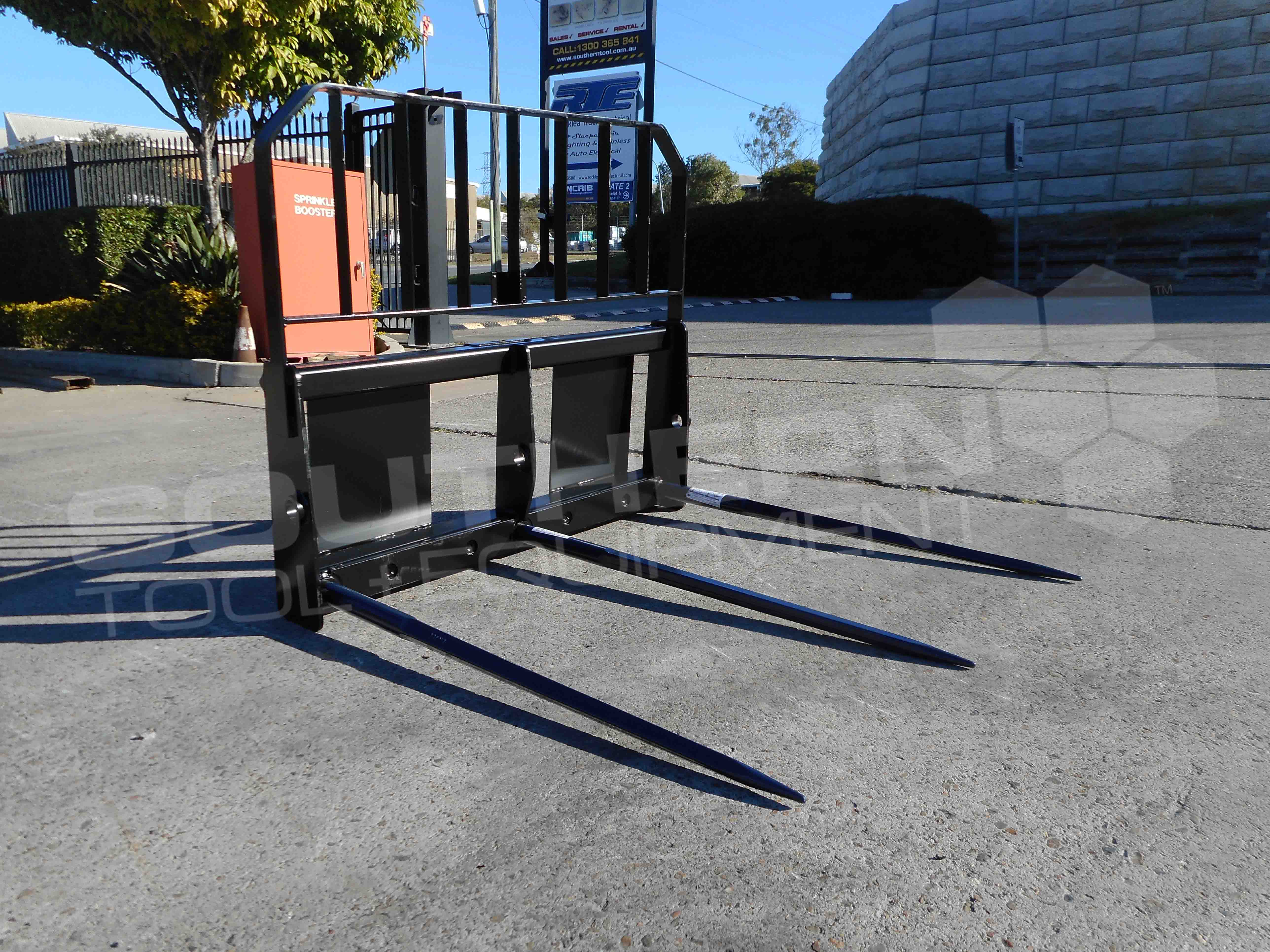 DIGGA Skid Steer Bale Spear Hay Forks Southern Tool + Equipment Co