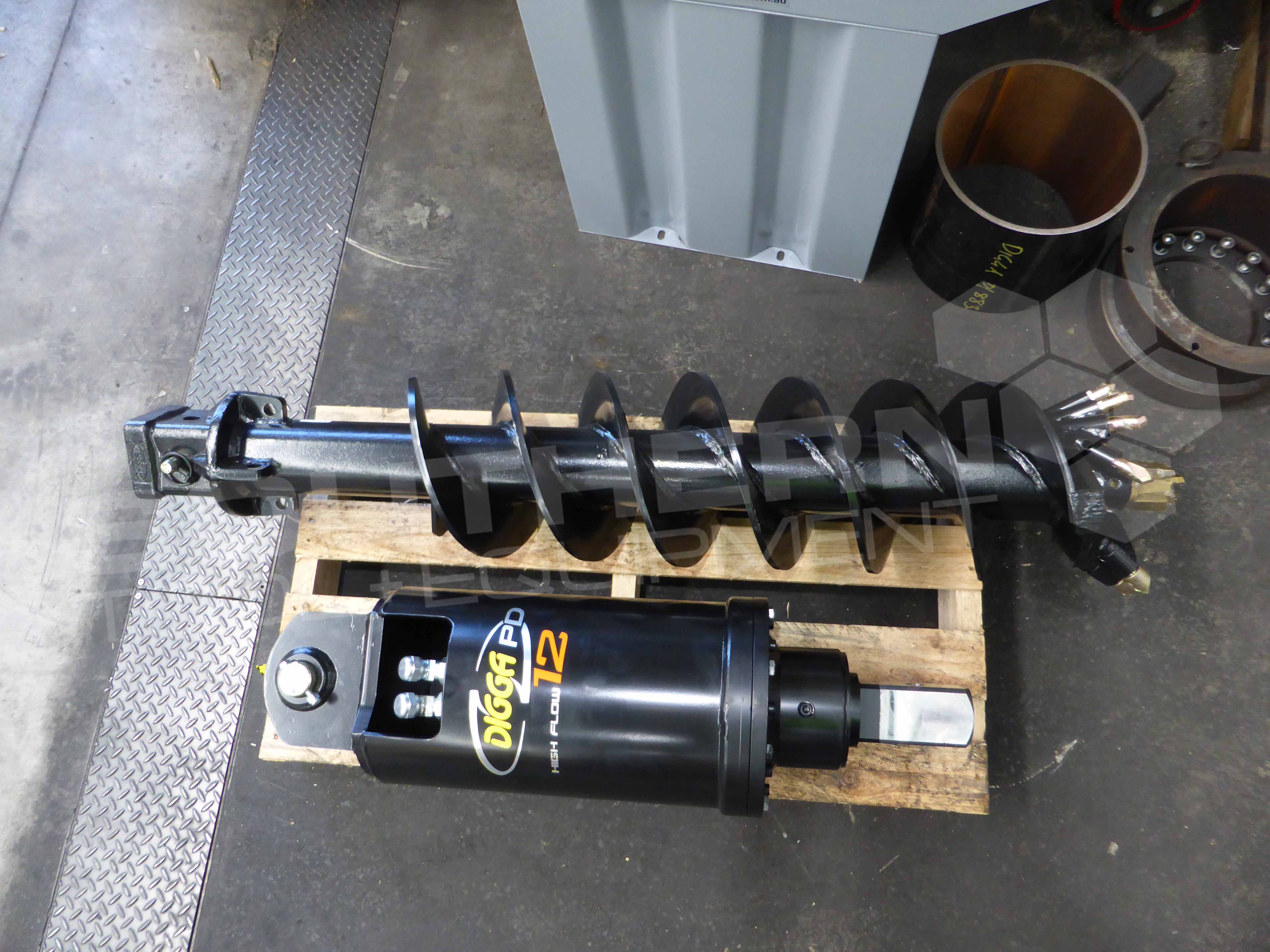 DIGGA PD12 Excavator Auger Drive Unit Southern Tool + Equipment Co