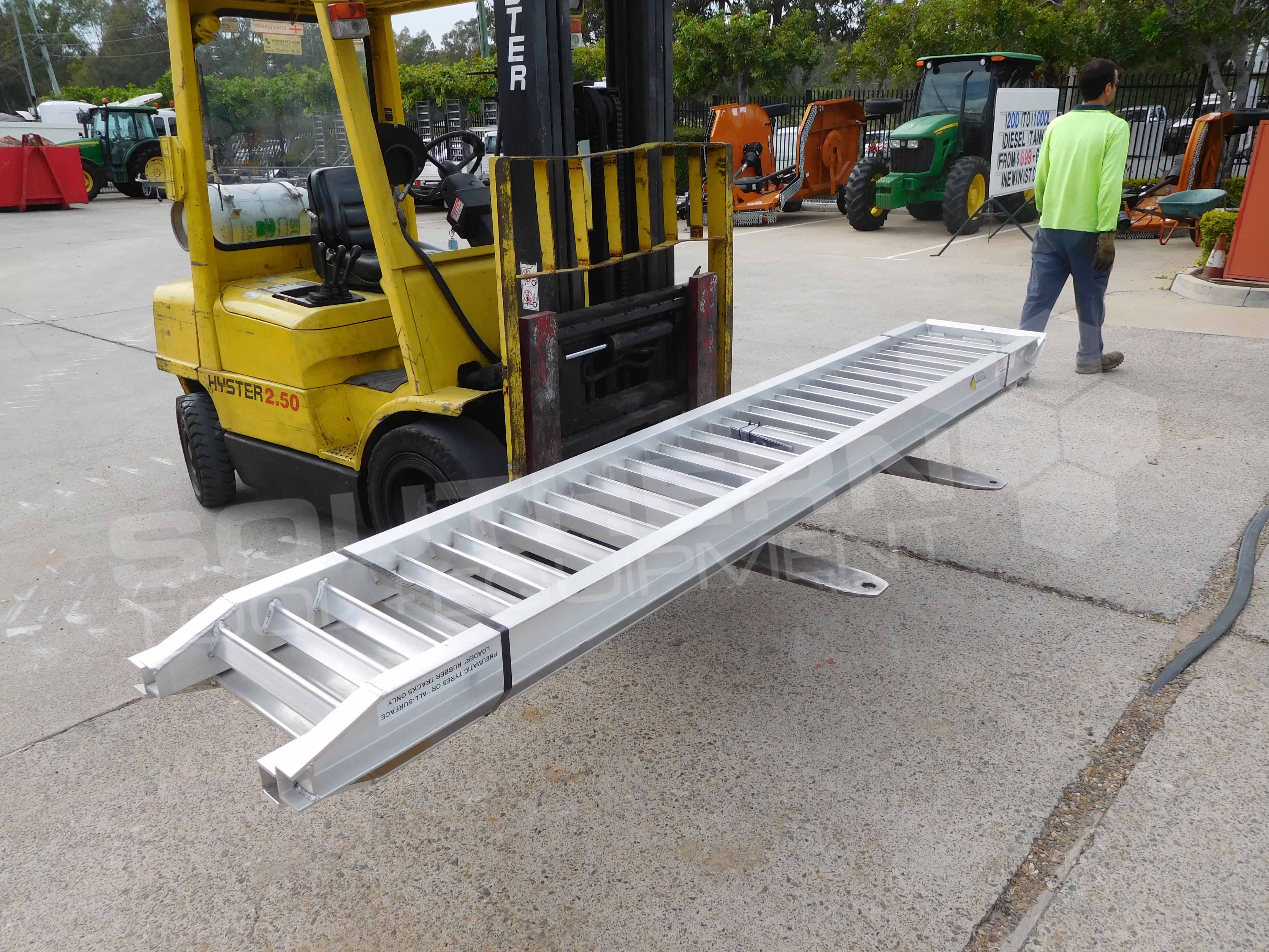 4 Ton Heavy Duty Aluminium Loading Ramps Southern Tool + Equipment Co