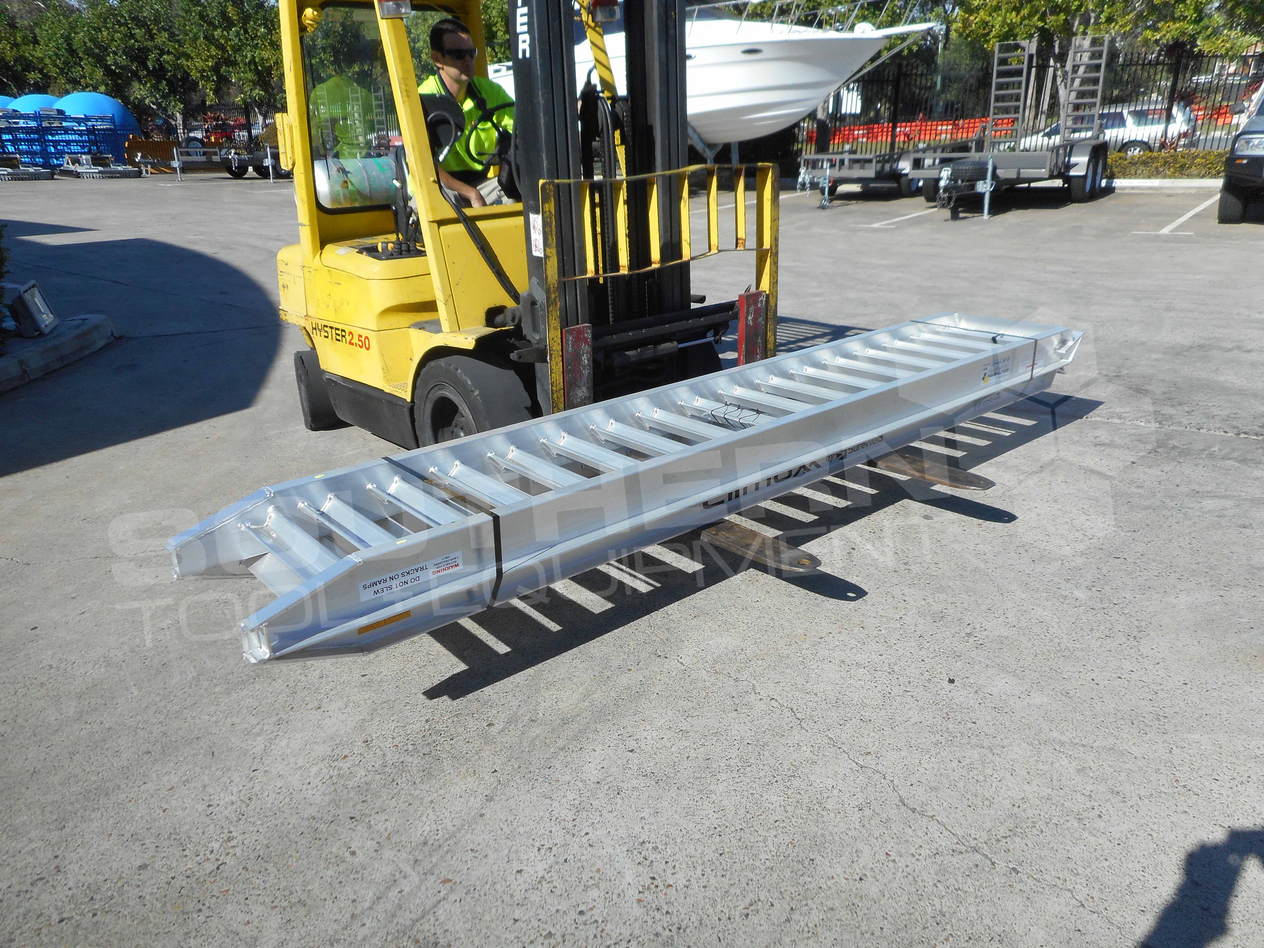 Harbor Freight Aluminum Loading Ramps - l2ojmx6