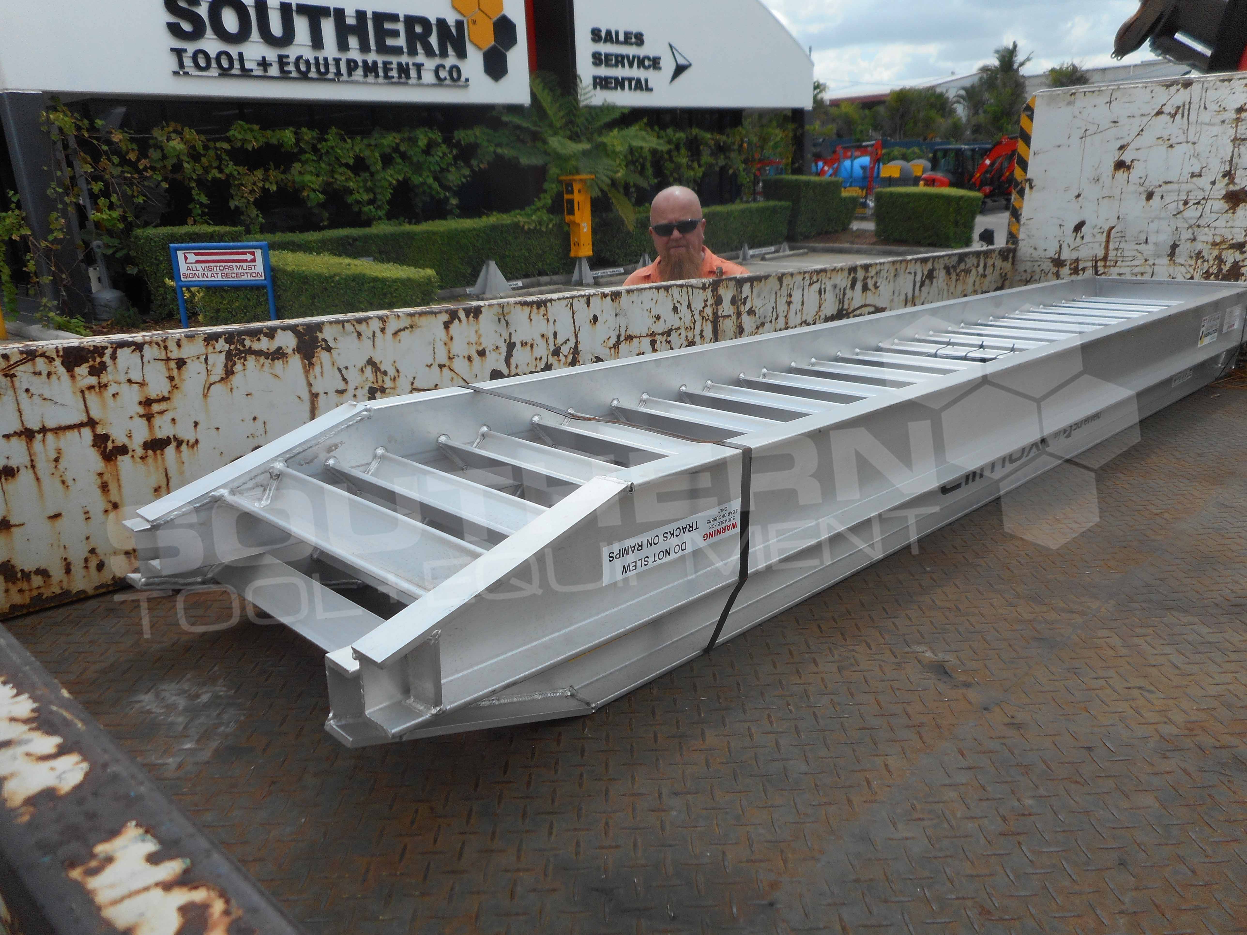 7.5 Ton Heavy Duty Aluminium Loading Ramps Southern Tool + Equipment