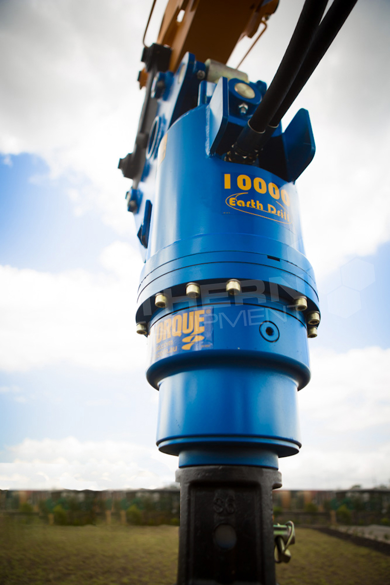 AugerTorque 10,000MAX Backhoe Auger Drive Unit Southern Tool