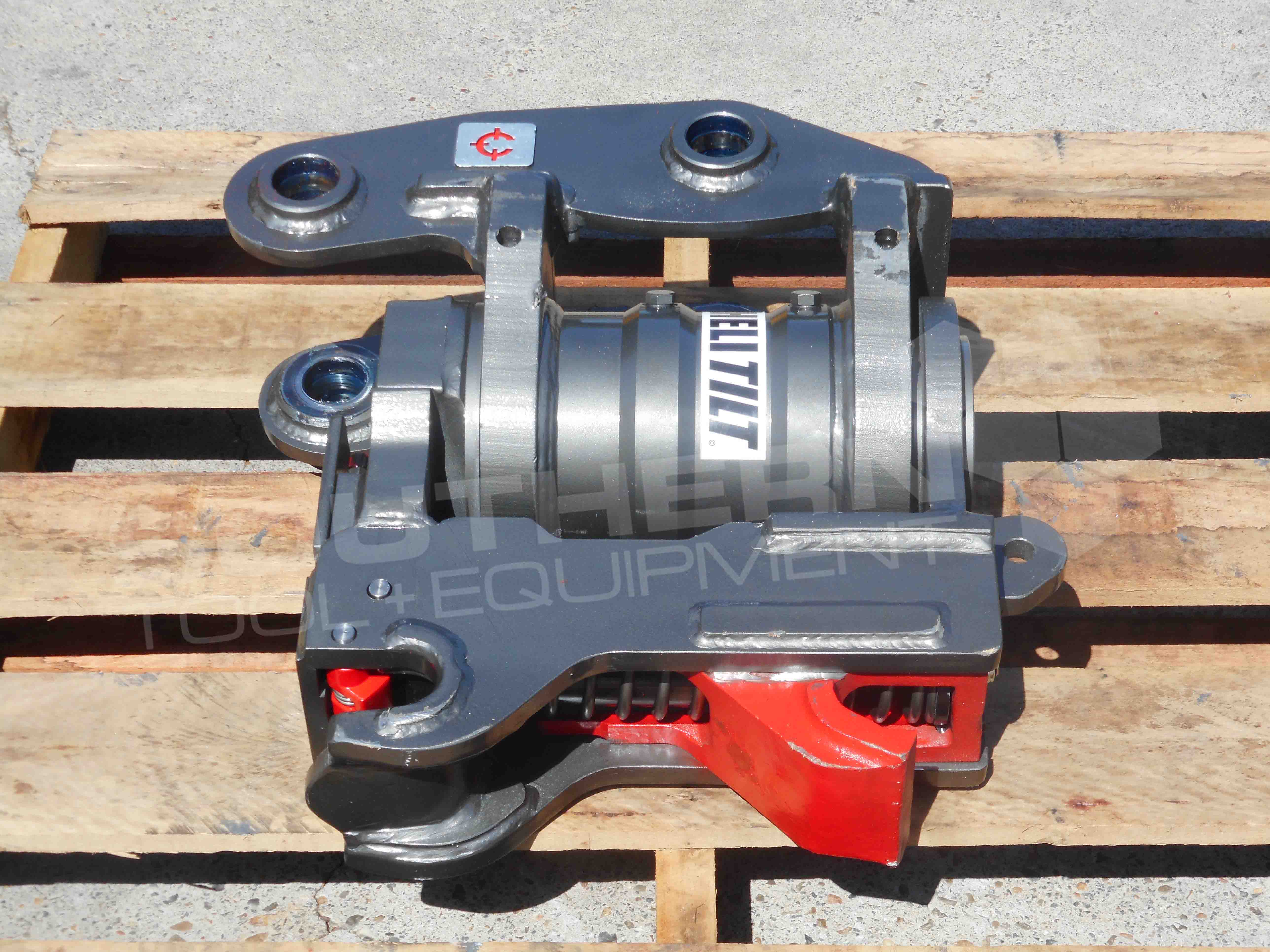 JB Calibre Tilting Quick Hitch to suit 2.5 4 Ton Excavators