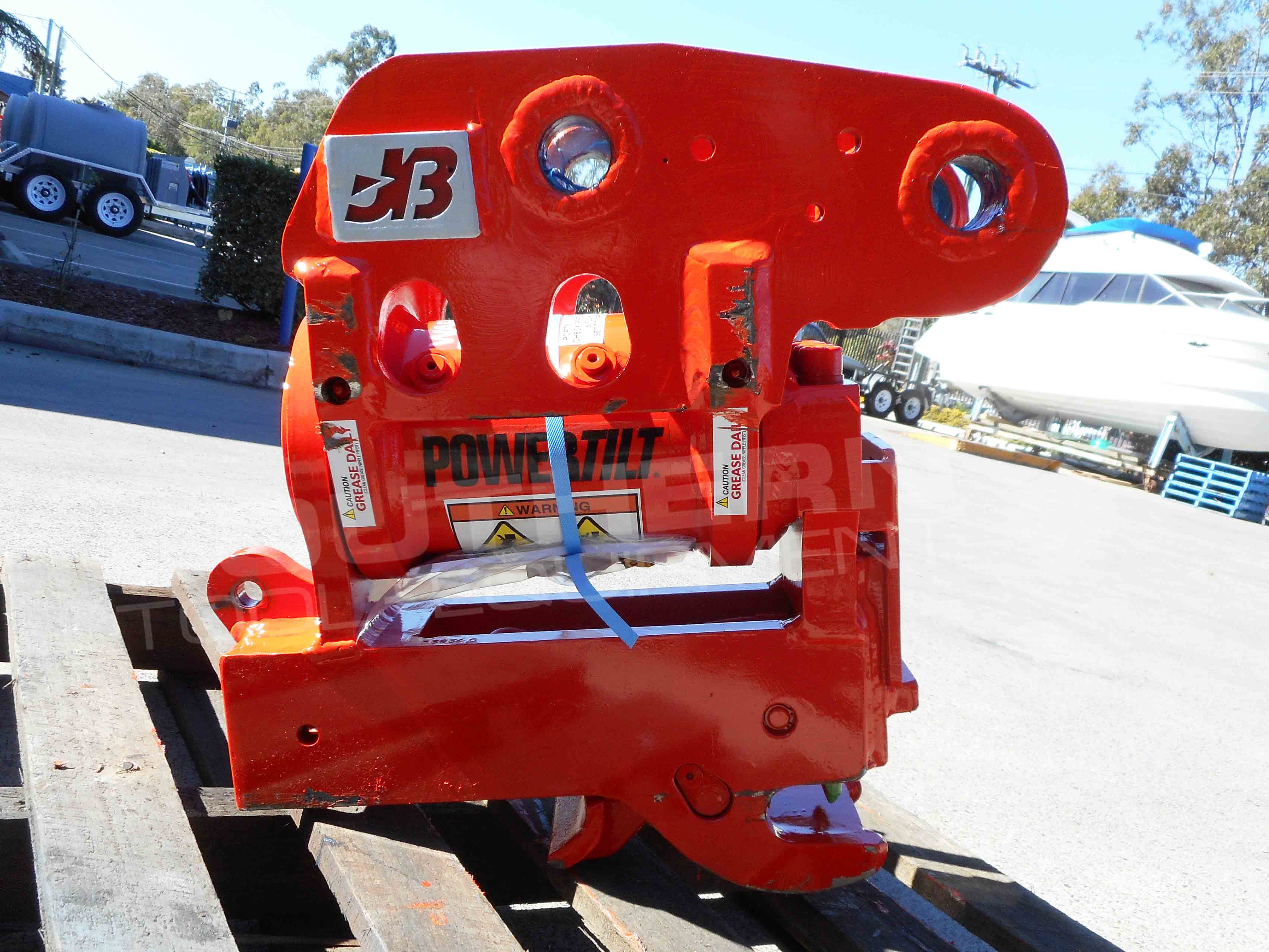 JB Calibre Tilting Quick Hitch to suit 4 6.8 Ton Excavators