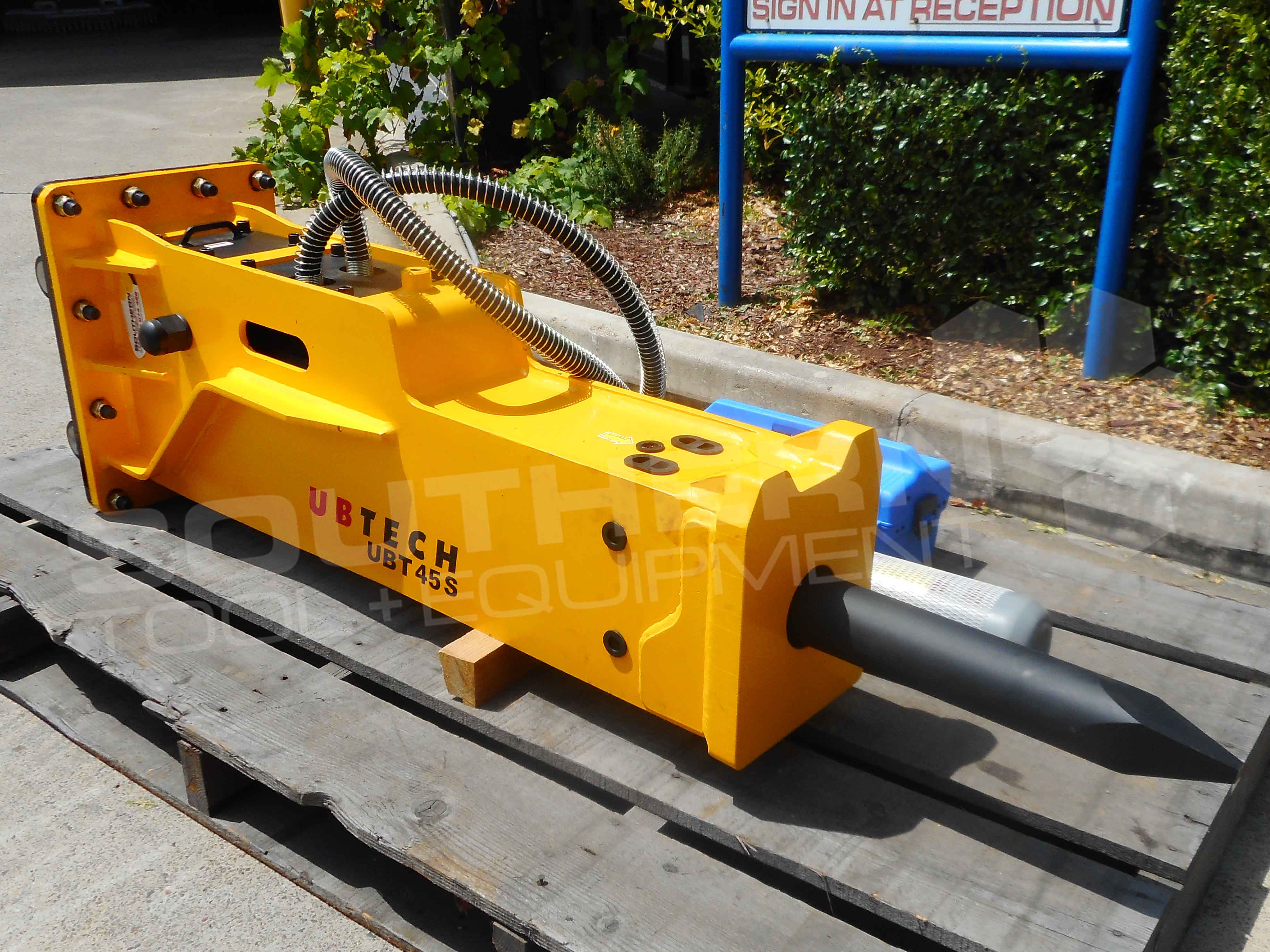 UBTECH UBT45S Excavator Hydraulic Rock Breaker Southern Tool